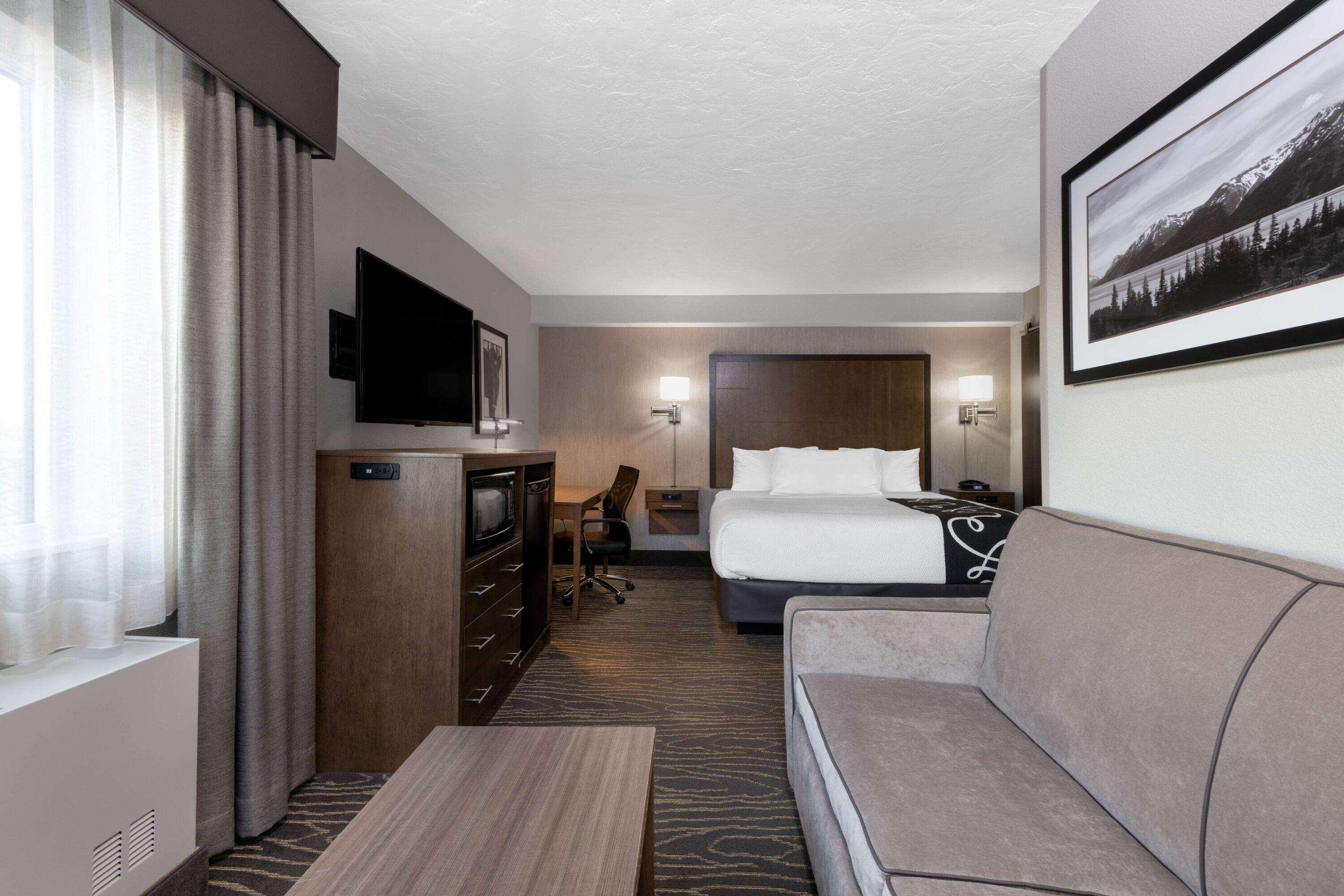La Quinta By Wyndham Anchorage Airport Hotel Exterior foto