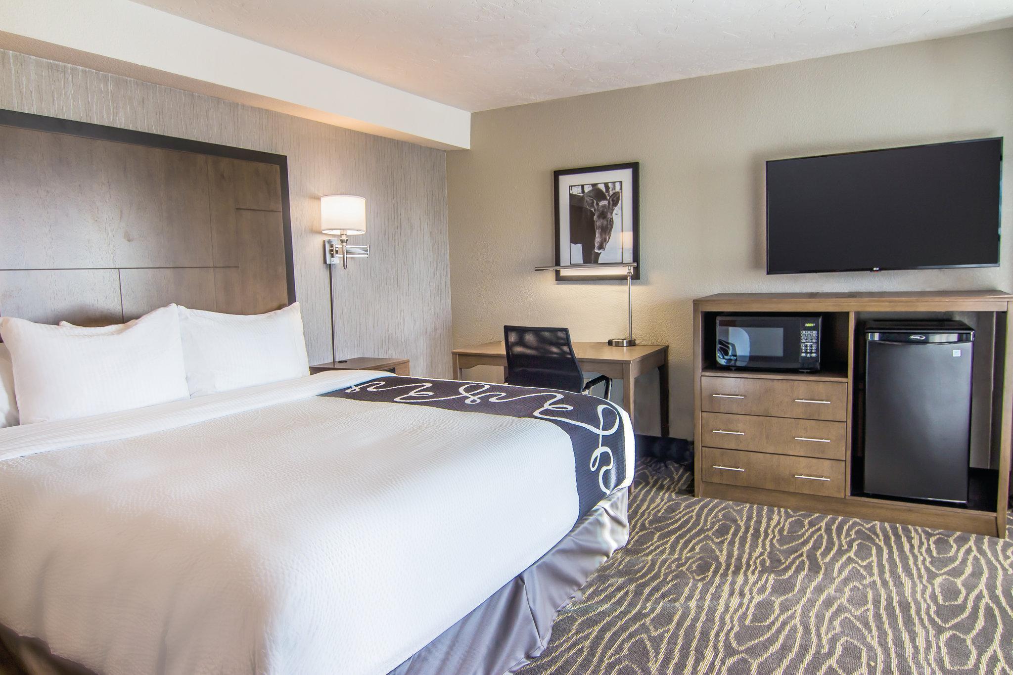 La Quinta By Wyndham Anchorage Airport Hotel Exterior foto